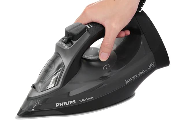 So sánh giá Bàn ủi hơi nước Philips DST5040/80 2600W rẻ nhất? - Ảnh 3