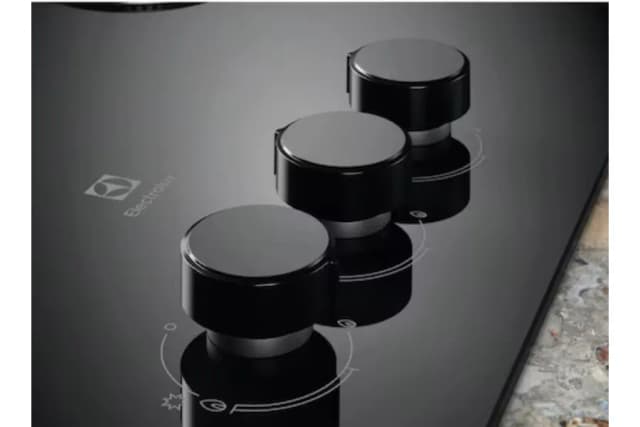 So sánh giá Bếp ga âm Electrolux EHG7303BF rẻ nhất? - Ảnh 13