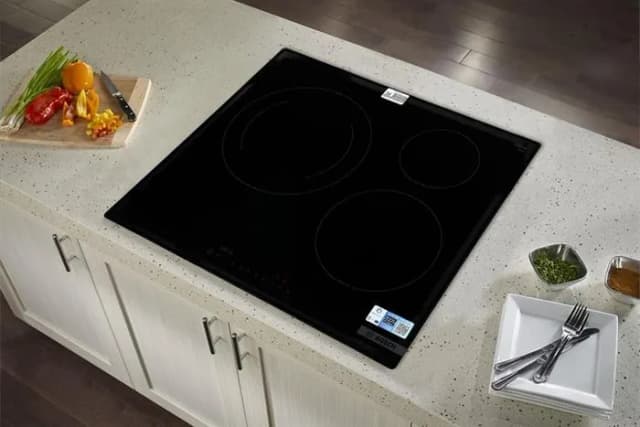 So sánh giá Bếp từ 3 vùng nấu âm Bosch PIJ61RHB1E 7400W rẻ nhất? - Ảnh 3