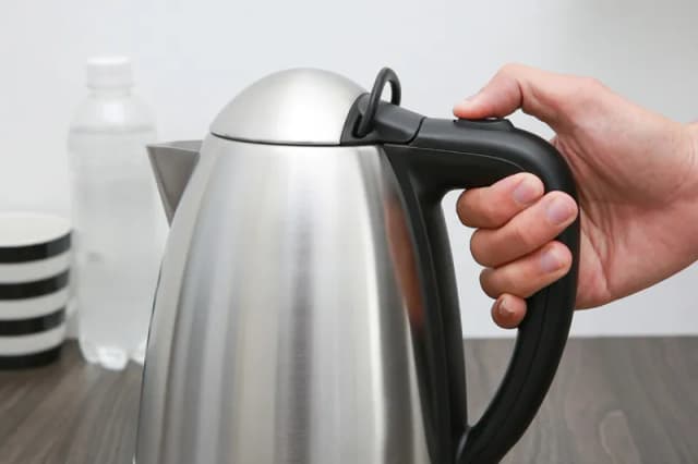 So sánh giá Bình đun siêu tốc Delites 1.8 lít ST18S04 rẻ nhất? - Ảnh 13