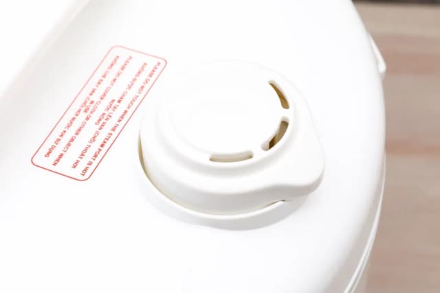 So sánh giá Nồi cơm nắp gài BlueStone 1.8 lít RCB-5525 rẻ nhất? - Ảnh 14