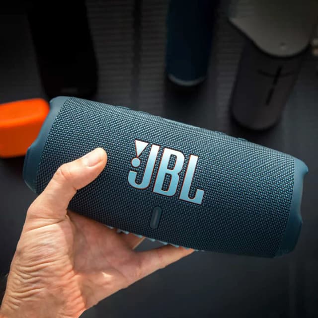 So sánh giá Loa Bluetooth JBL Charge 5 rẻ nhất? - Ảnh 14