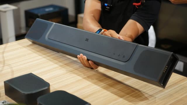 So sánh giá Bộ loa thanh JBL BAR1000PROBAS1 880W rẻ nhất? - Ảnh 14
