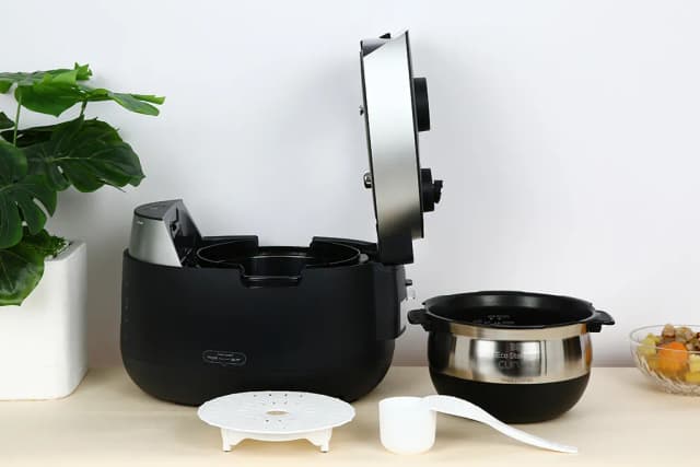 So sánh giá Nồi cơm áp suất cao tần Cuckoo 1.8 lít CRP-LHTR1009F/BKSIVNCV rẻ nhất? - Ảnh 12