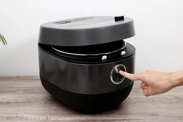 So sánh giá Nồi cơm cao tần Kangaroo 1.8 lít KG18RIH2 rẻ nhất? - Ảnh 5