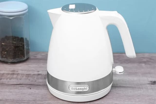 So sánh giá Bình đun siêu tốc Delonghi 1 lít KBLA2000.W rẻ nhất? - Ảnh 5