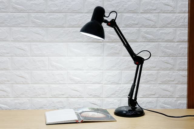 Đèn bàn học Điện Quang DKL14 B - Ảnh 7