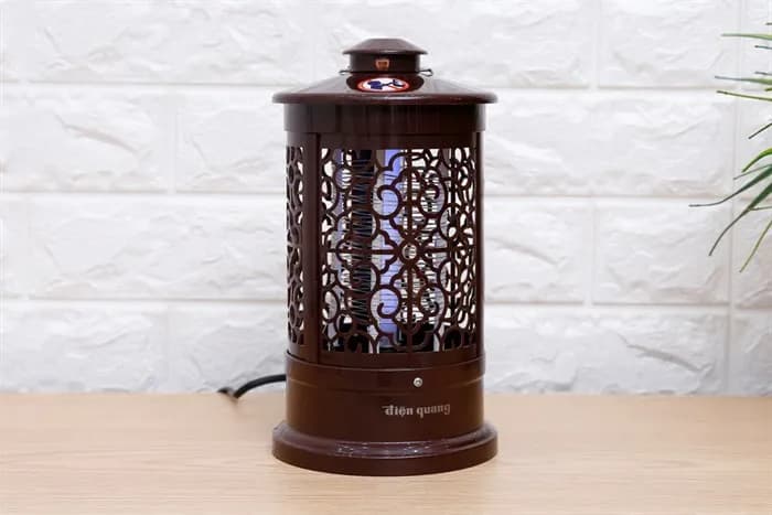 So sánh giá Đèn bắt muỗi Điện Quang ĐQ EML03 BR - Tìm sản phẩm giá rẻ nhất - Ảnh 4