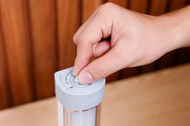 So sánh giá Đèn sạc Comet CRL3201 rẻ nhất? - Ảnh 11