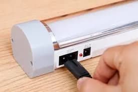 So sánh giá Đèn sạc Comet CRL3201 rẻ nhất? - Ảnh 8