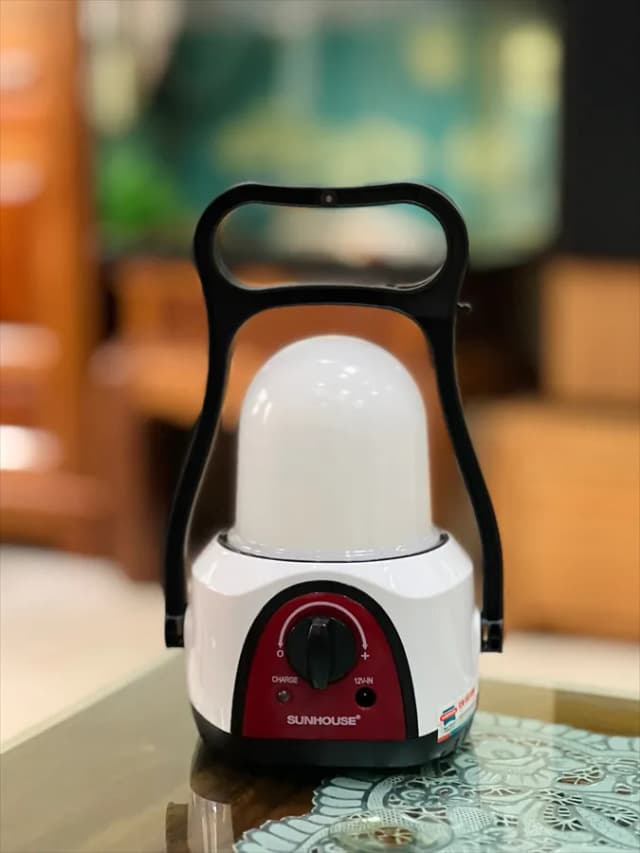 So sánh giá Đèn sạc Sunhouse SHE-6848LA rẻ nhất? - Ảnh 3