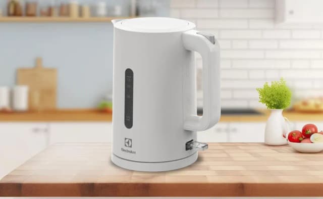 So sánh giá Bình đun siêu tốc Electrolux 1.7 lít E2EK1-100W rẻ nhất? - Ảnh 8