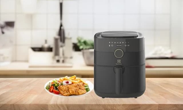 So sánh giá Nồi chiên không dầu Electrolux 5 lít E6AF1-520K rẻ nhất? - Ảnh 16