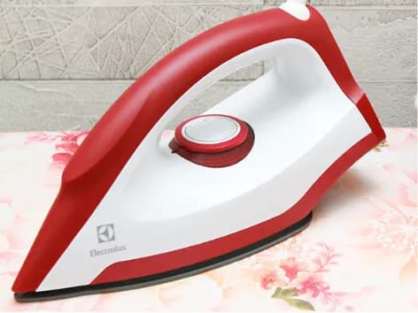 So sánh giá Bàn ủi khô Electrolux EDI1004 1300W - Tìm sản phẩm giá rẻ nhất - Ảnh 8