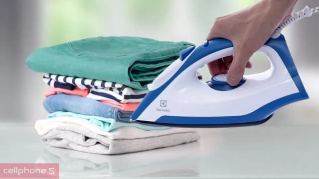 So sánh giá Bàn ủi khô Electrolux EDI2004 1300W rẻ nhất? - Ảnh 12