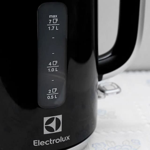 So sánh giá Bình đun siêu tốc Electrolux 1.7 lít EEK3505 rẻ nhất? - Ảnh 19