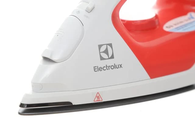 So sánh giá Bàn ủi hơi nước Electrolux ESI5116 1800W rẻ nhất? - Ảnh 4