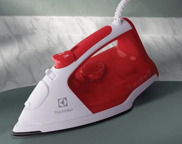 So sánh giá Bàn ủi hơi nước Electrolux ESI5116 1800W rẻ nhất? - Ảnh 5