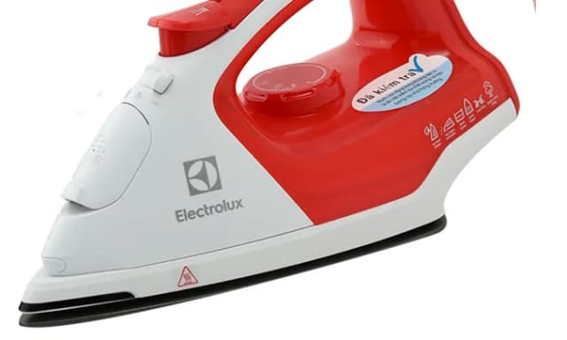 So sánh giá Bàn ủi hơi nước Electrolux ESI5116 1800W rẻ nhất? - Ảnh 9