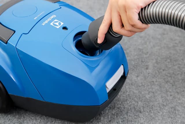 So sánh giá Máy hút bụi dạng hộp Electrolux Z1220 rẻ nhất? - Ảnh 15