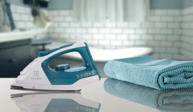 Top 1 so sánh giá Bàn ủi hơi nước Electrolux ESI5126 1800W - Tìm sản phẩm giá rẻ nhất - Ảnh 31