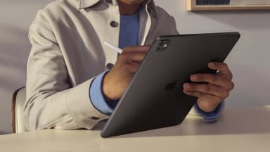 Máy tính bảng iPad Pro M5 11 inch 5G 512GB - 7