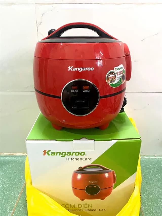 So sánh giá Nồi cơm nắp gài Kangaroo 1.2 lít KG822 rẻ nhất? - Ảnh 17