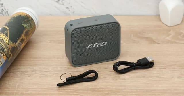 So sánh giá Loa Bluetooth Fenda W5 Plus rẻ nhất? - Ảnh 6