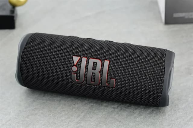 So sánh giá Loa Bluetooth JBL Flip 6 rẻ nhất? - Ảnh 2