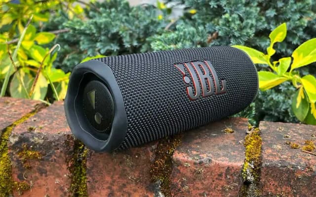 So sánh giá Loa Bluetooth JBL Flip 6 rẻ nhất? - Ảnh 5