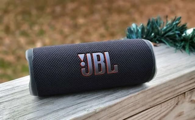 So sánh giá Loa Bluetooth JBL Flip 7 rẻ nhất? - Ảnh 2