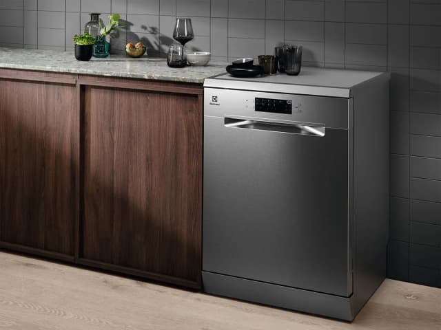 So sánh giá Máy rửa chén độc lập Electrolux ESA47200SX rẻ nhất? - Ảnh 11