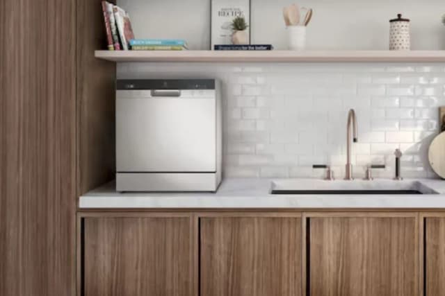 So sánh giá Máy rửa chén mini Electrolux EFC3862MS rẻ nhất? - Ảnh 7