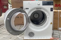 So sánh giá Máy sấy thông hơi Electrolux UltimateCare 300 9 kg EDV904H3EC - Tìm sản phẩm giá rẻ nhất - Ảnh 18