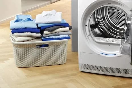 So sánh giá Máy sấy thông hơi Electrolux UltimateCare 9 kg EDV904H3WC rẻ nhất? - Ảnh 20