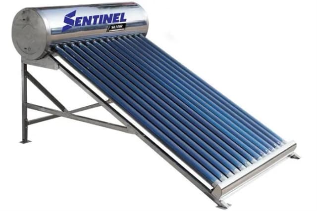 So sánh giá Máy nước nóng năng lượng mặt trời Sơn Hà 140 lít Sentinel Silver 58-140G rẻ nhất?