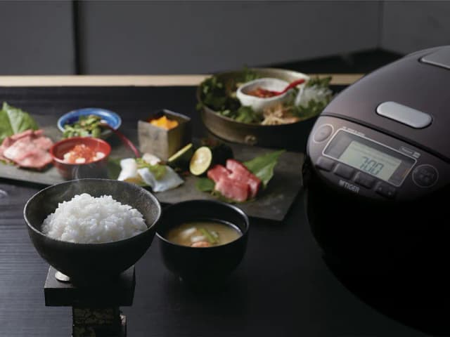 Top 1 so sánh giá Nồi cơm áp suất cao tần Tiger 1.0 lít JPK-W10W - Tìm sản phẩm giá rẻ nhất - Ảnh 62