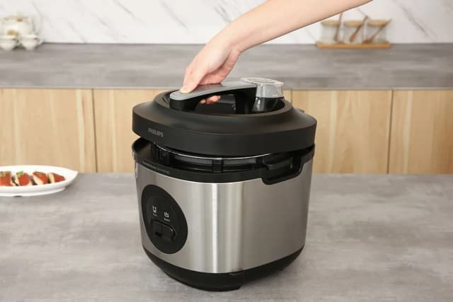 So sánh giá Nồi cơm nắp gài Philips 1.8 lít HD3213/31 rẻ nhất? - Ảnh 9