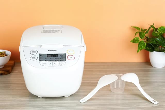 So sánh giá Nồi cơm điện tử Panasonic 1.8 lít SR-CL188WRAM rẻ nhất? - Ảnh 3