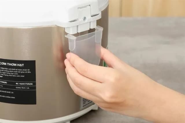 So sánh giá Nồi cơm nắp gài Toshiba 1 lít RC-10JH1TVN(N) rẻ nhất? - Ảnh 13