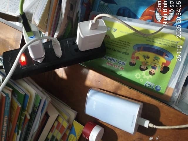 So sánh giá Pin sạc dự phòng 10000mAh Type C 15W AVA+ DS608A rẻ nhất? - Ảnh 11