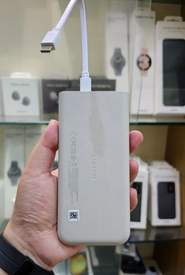 So sánh giá Pin sạc dự phòng 10000 mAh Type C PD 25W Samsung EB-P3400 rẻ nhất? - Ảnh 14