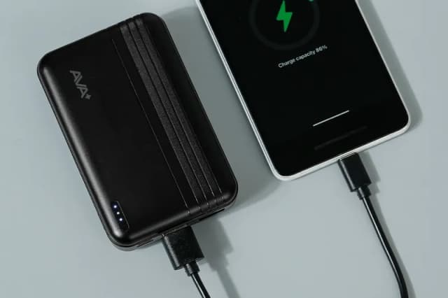 So sánh giá Pin sạc dự phòng Polymer 10000mAh 12W AVA+ DS609A rẻ nhất? - Ảnh 11