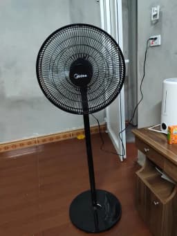 So sánh giá Quạt đứng Midea 3 cánh FS40-18CB 50W - Tìm sản phẩm giá rẻ nhất - Ảnh 2