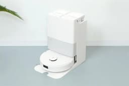 Robot hút bụi lau nhà Roborock Q Revo 5V1 - Trắng