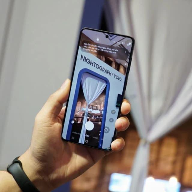 So sánh giá Điện thoại Samsung Galaxy S26+ 5G 12GB/256GB rẻ nhất? - Ảnh 18