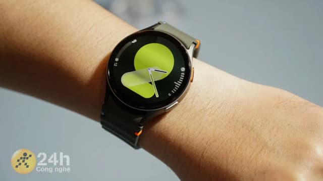 So sánh giá Samsung Galaxy Watch7 44mm dây silicone rẻ nhất? - Ảnh 10