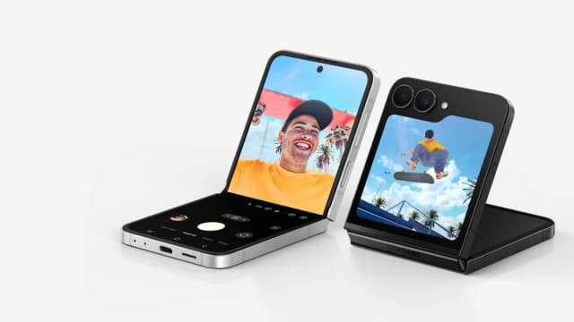 Điện thoại Samsung Galaxy Z Flip7 FE 5G 8GB/128GB - 14