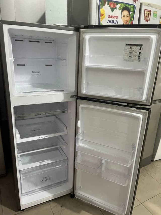So sánh giá Tủ lạnh Samsung Inverter 236 lít RT22M4032BY/SV rẻ nhất? - Ảnh 19