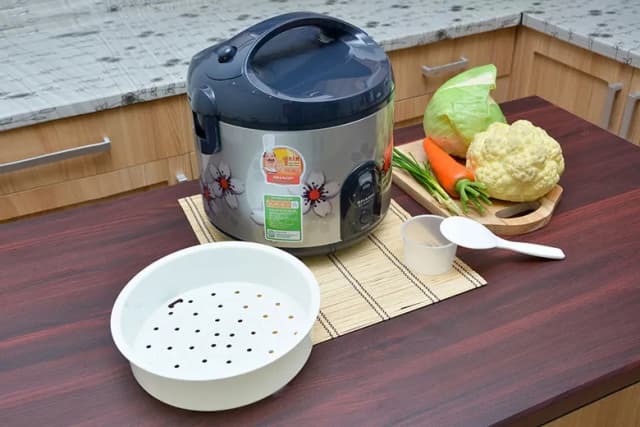 So sánh giá Nồi cơm nắp gài Sharp 1.8 lít KS-NR191STV rẻ nhất? - Ảnh 4